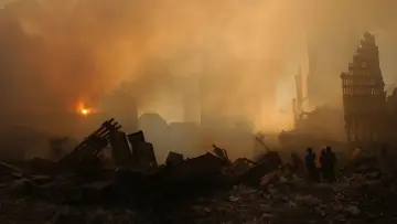 Zasłona do serialu "11 września: dni, które wstrząsnęły światem" #1600549