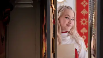 Zasłona do serialu "Locker Diaries: ZOMBIES" #1485899