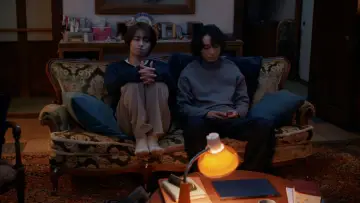 Zasłona do serialu "スモークブルーの雨のち晴れ" #1489414