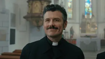 Zasłona do serialu "Braunschlag 1986" #1483391