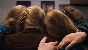 Zasłona к сериалу "Zaufaj mi: Fałszywy prorok" #1439550