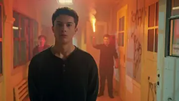 Zasłona к сериалу "Rozdarci" #1218984