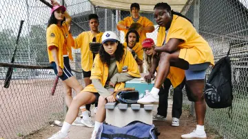 Zasłona do serialu "Slo Pitch" #1782349