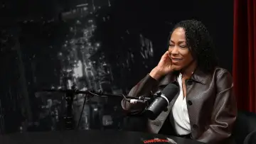 Zasłona do serialu "Daredevil: Born Again Official Podcast" #1549792
