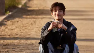 Zasłona к сериалу "최애 데뷔" #1483303