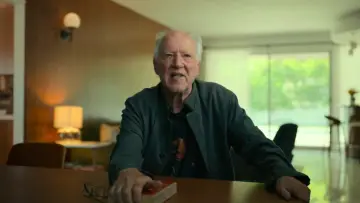 Zasłona do serialu "Hulk Hogan: Amerykanin z krwi i kości" #1669843