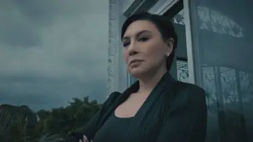 Zasłona do serialu "Honor Thy Mother" #1495830