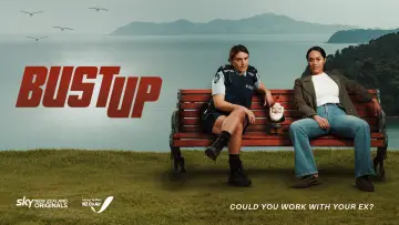 Zasłona do serialu "Bust Up" #1477021