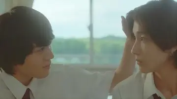 Zasłona do serialu "陽キャ集団にいる芹沢は、俺の前だと様子がおかしい" #1655023