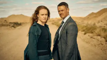 Zasłona к сериалу "Skarby i brud" #1316835