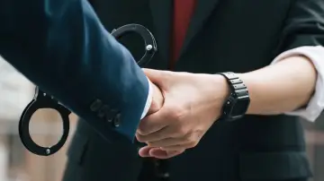 Zasłona do serialu "キスは捜査のあとで" #1228947