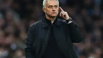 Zasłona к сериалу "José Mourinho" #1338388