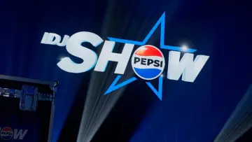 Zasłona do serialu "IDJShow" #1808200