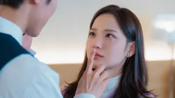 Zasłona do serialu "이유있는 양다리 중입니다" #1783501