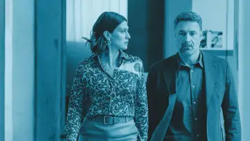 Zasłona do serialu "Tutto l