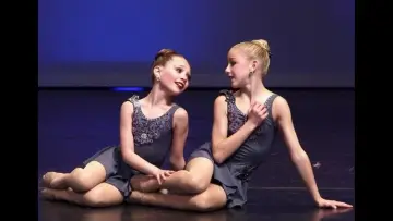 Zasłona к сериалу "Dance Moms" #1311033