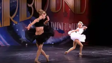 Zasłona к сериалу "Dance Moms" #1311037