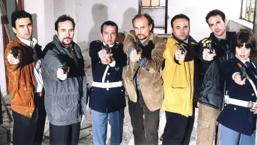 Zasłona do serialu "La squadra" #1417091
