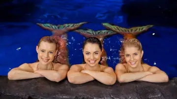 Zasłona к сериалу "Mako Mermaids: Syreny z Mako" #1405544