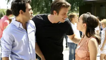 Zasłona к сериалу "Kuzey Güney" #1377562