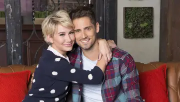 Zasłona к сериалу "Baby Daddy" #1365195