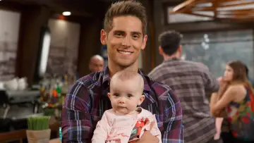 Zasłona к сериалу "Baby Daddy" #1365209