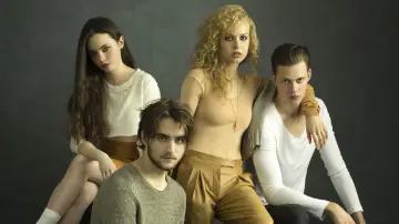 Zasłona к сериалу "Hemlock Grove" #1378913