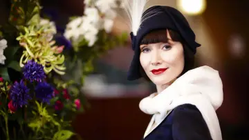 Zasłona к сериалу "Zagadki kryminalne panny Fisher" #1398463