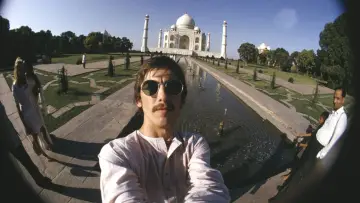 Zasłona do serialu "George Harrison: Living in the Material World" #1802104