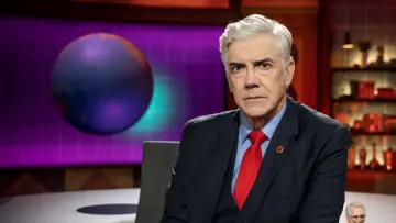 Zasłona do serialu "Shaun Micallef