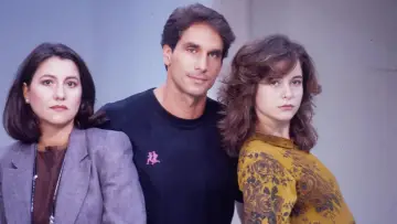 Zasłona к сериалу "Barriga de Aluguel" #1448297