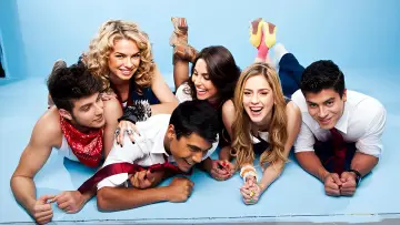 Zasłona к сериалу "Rebelde" #1372885