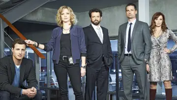 Zasłona к сериалу "Motive" #1377105
