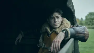 Zasłona к сериалу "Władcy przestworzy" #1335382