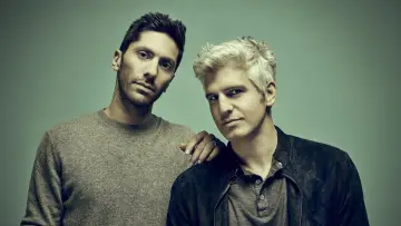 Zasłona к сериалу "Catfish: The TV Show" #1385323