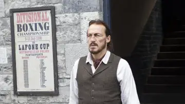Zasłona к сериалу "Ripper Street. Tajemnica Kuby Rozpruwacza" #1385685