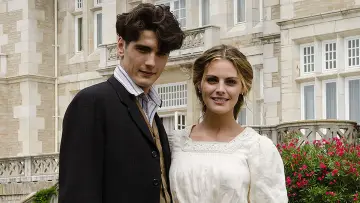 Zasłona к сериалу "Gran Hotel" #1343433