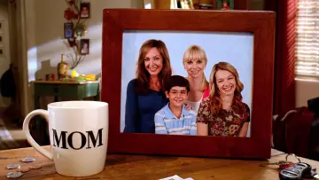 Zasłona к сериалу "Mamuśka" #1292803