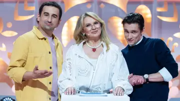Zasłona do serialu "Kocham Cię, Polsko!" #1606812
