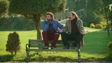 Zasłona do serialu "Kochaj mnie taką, jaka jestem" #1435078