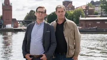 Zasłona к сериалу "Heiter bis tödlich - Morden im Norden" #1361184