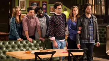 Zasłona do serialu "Undateable" #1663796