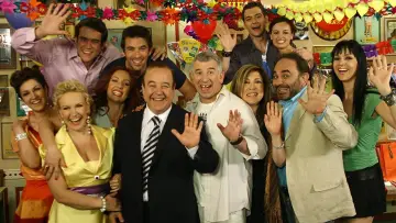 Zasłona do serialu "Πενήντα Πενήντα (50 50)" #1392512