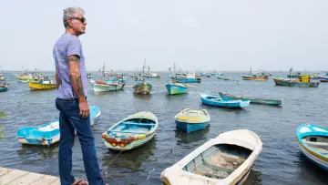 Zasłona к сериалу "Anthony Bourdain: Parts Unknown" #1425316