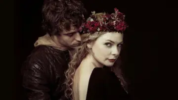 Zasłona к сериалу "Biała Królowa" #1425502