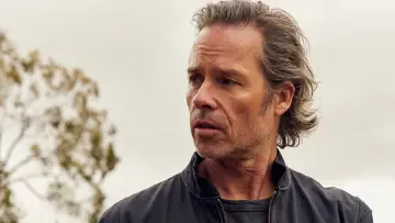 Zasłona do serialu "Jack Irish" #1662310