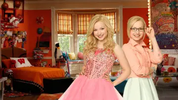 Zasłona к сериалу "Liv i Maddie" #1380041