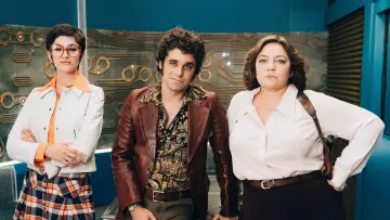 Zasłona к сериалу "Les Petits Meurtres d