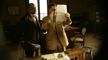 Zasłona к сериалу "Les Petits Meurtres d