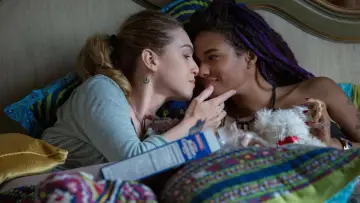 Zasłona к сериалу "Sense8" #1378829
